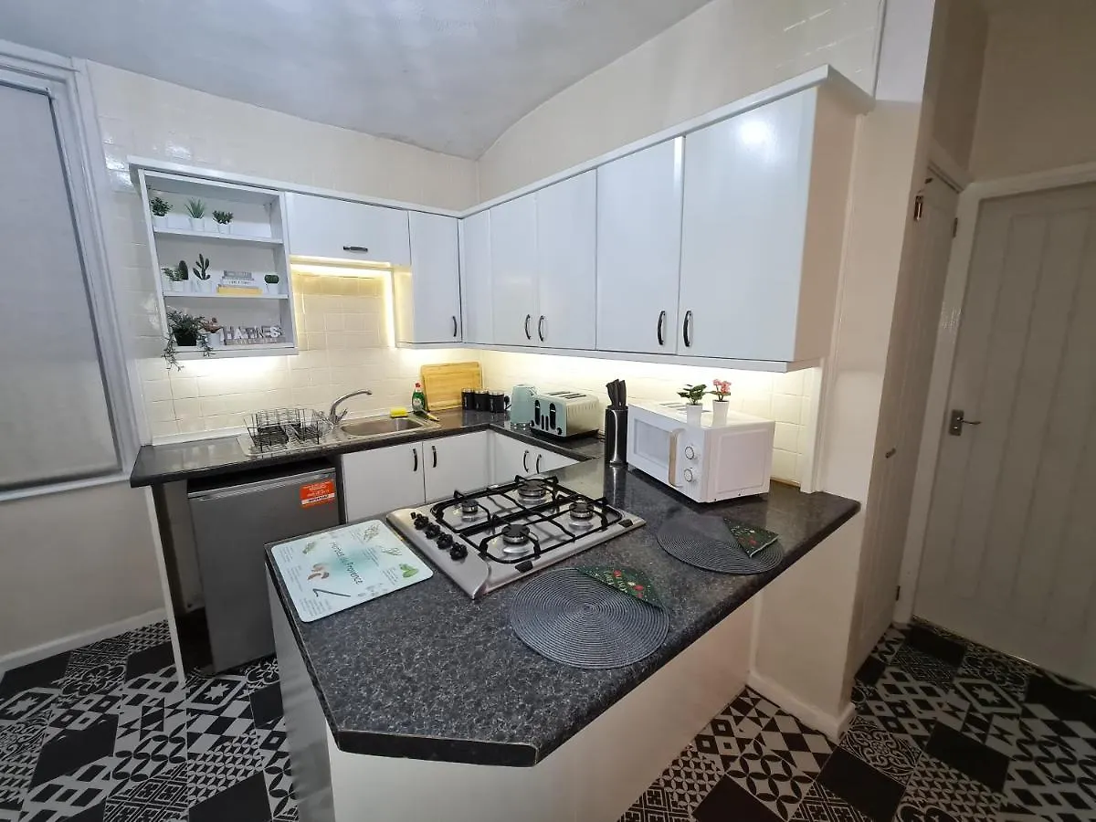 Ferienwohnung Large 3 Bed Flat, Free Parking Newcastle upon Tyne Apartment