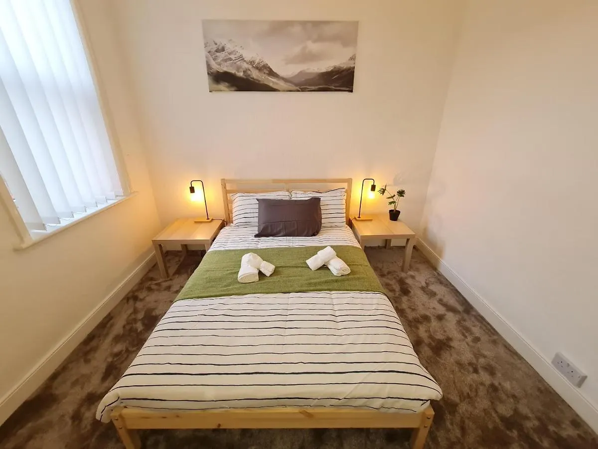 Ferienwohnung Large 3 Bed Flat, Free Parking Newcastle upon Tyne Apartment